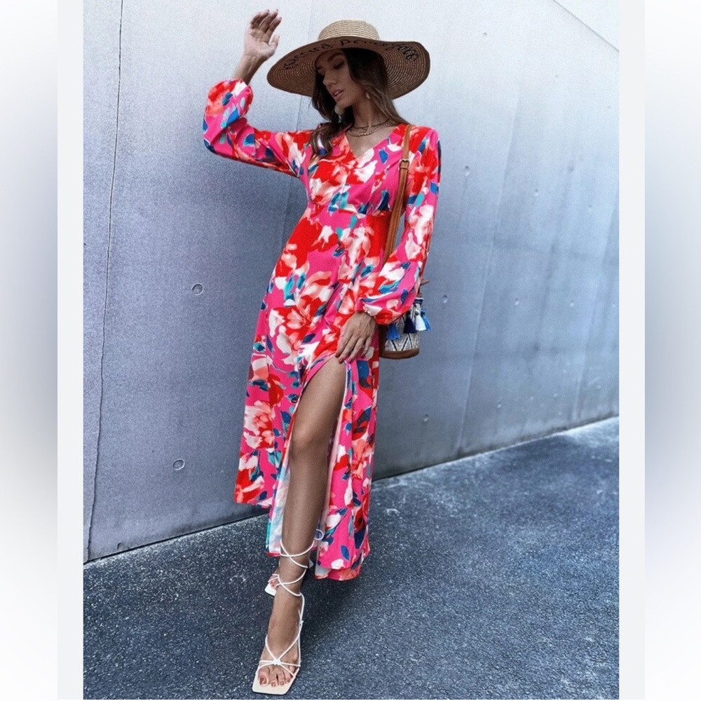 En Creme Pink V Neck Floral Maxi Dress with Side Slit J13